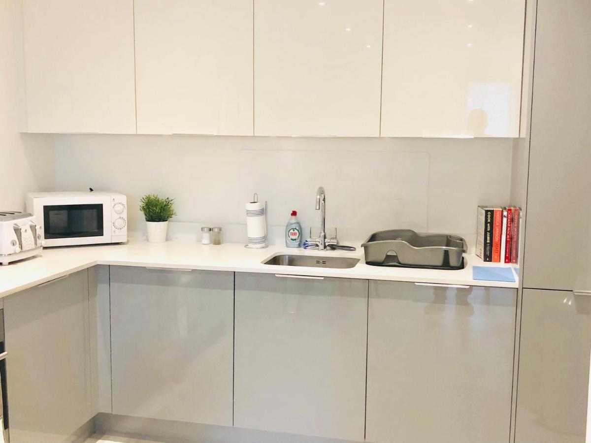 בדפורד Snapos Luxury Serviced Apartment - Meridian House מראה חיצוני תמונה