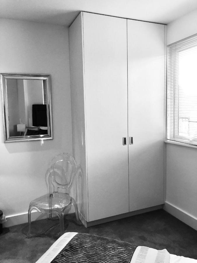 בדפורד Snapos Luxury Serviced Apartment - Meridian House מראה חיצוני תמונה