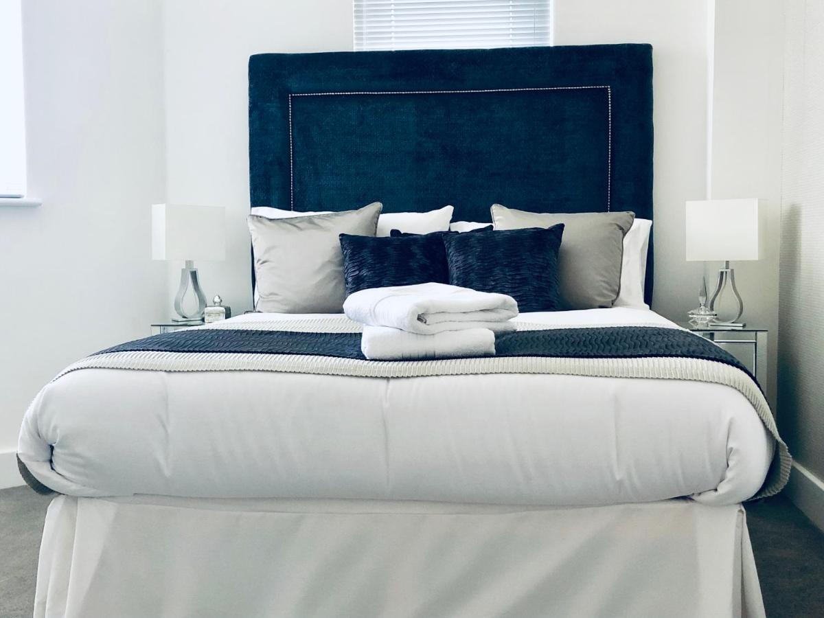 בדפורד Snapos Luxury Serviced Apartment - Meridian House מראה חיצוני תמונה