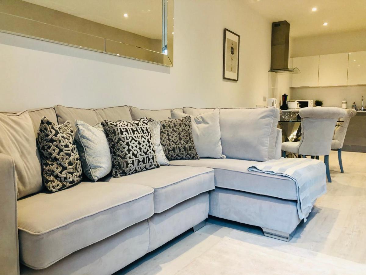 בדפורד Snapos Luxury Serviced Apartment - Meridian House מראה חיצוני תמונה