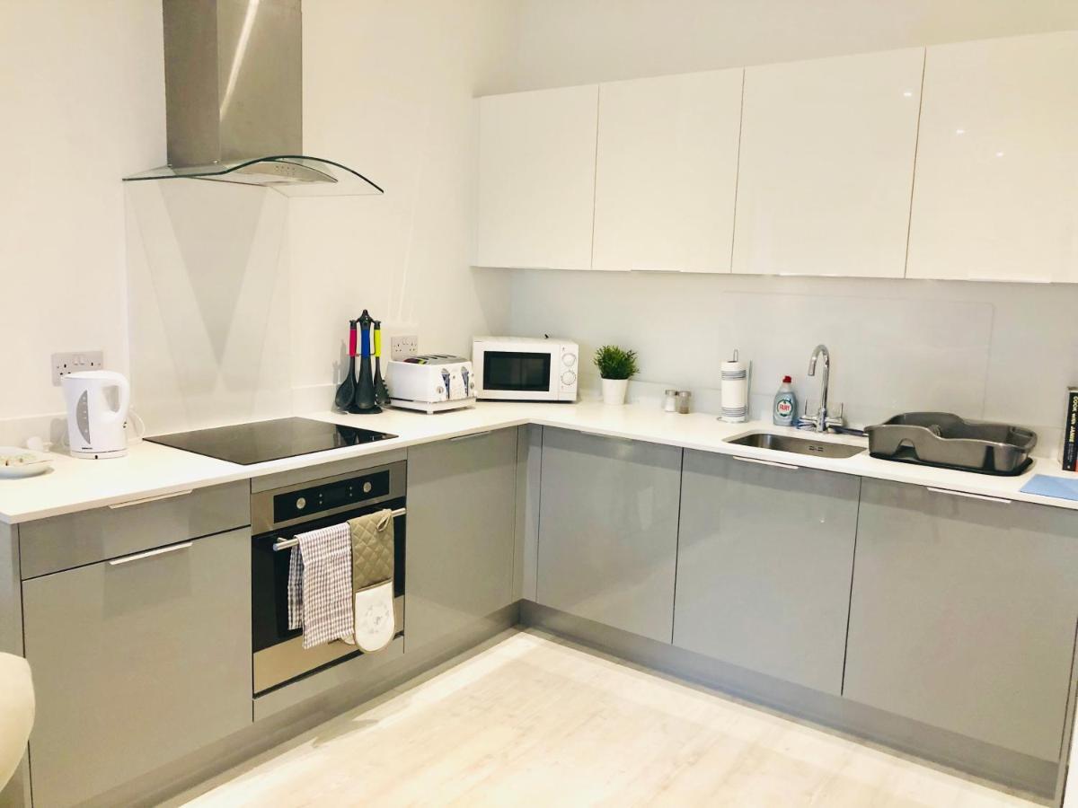 בדפורד Snapos Luxury Serviced Apartment - Meridian House מראה חיצוני תמונה